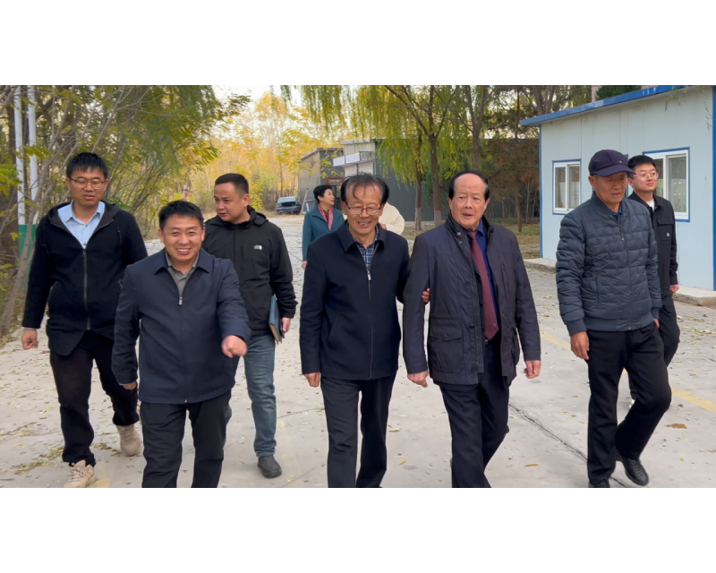 知名教育专家、浙江育英职业技术学院终身名誉院长洪致平老师莅临