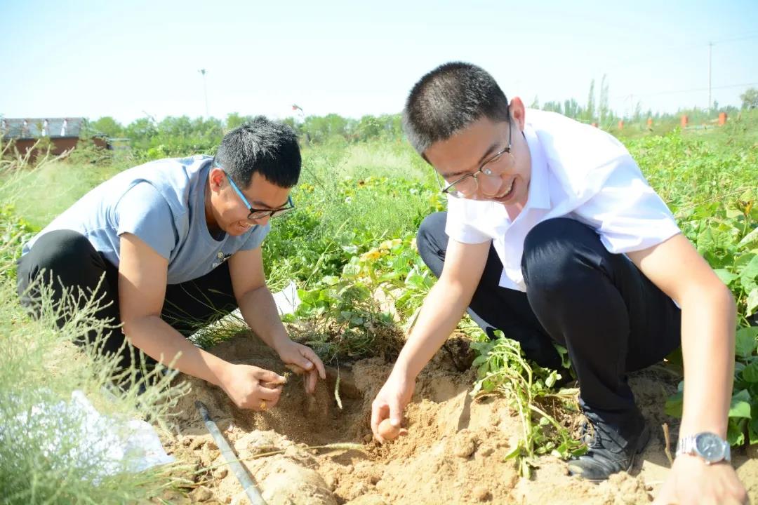 别样教师节，浓浓宁语情！ 宁夏国际语言学校 9月10日(图9)