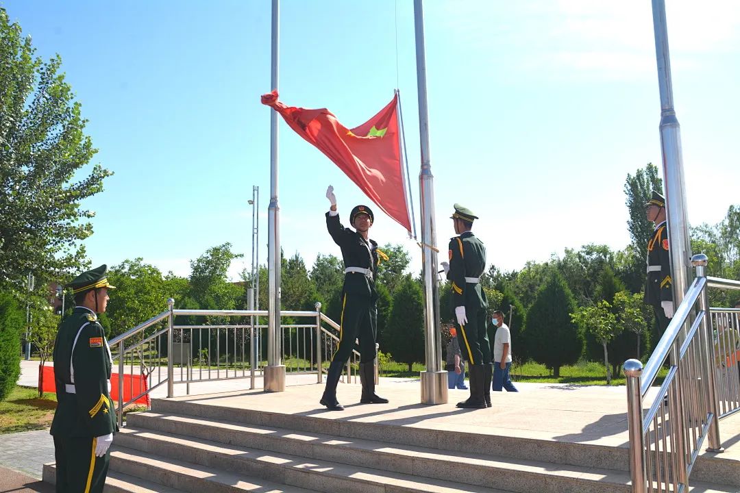 这样的校园开放日简直太赞了，家长学生纷纷打call！(图1)