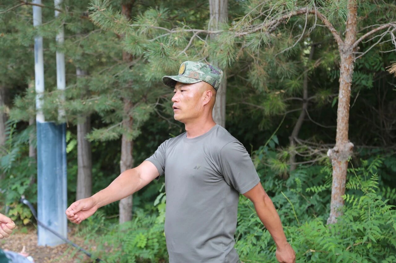 身着迷彩绿 军训正当时(图16)