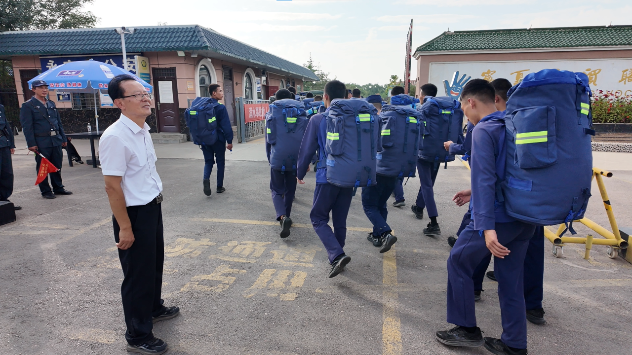 塞上宁商路 行走悟初心 | 我校全体师生开展“行走的思政课”主题活动(图22)