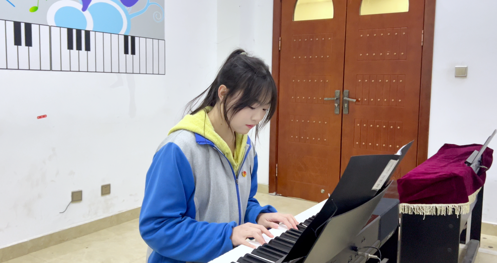 喜报!我校3名学子荣获国家奖学金(图3) 1-260410102115156.png