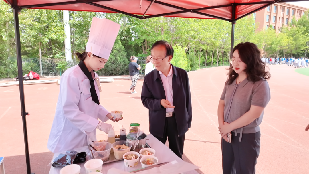 一技在手,一生无忧|宁夏商贸职业学校2026年职业教育活动周正式启动!(图15) 1-260514152I24X.png